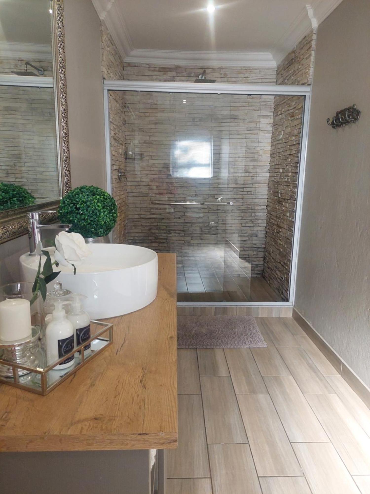Bella Rosa Bed & Breakfast Potchefstroom Bagian luar foto